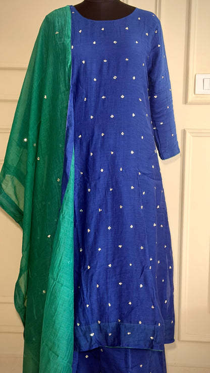 Kaarmugil- Indigo Blue suit with Green Dupatta